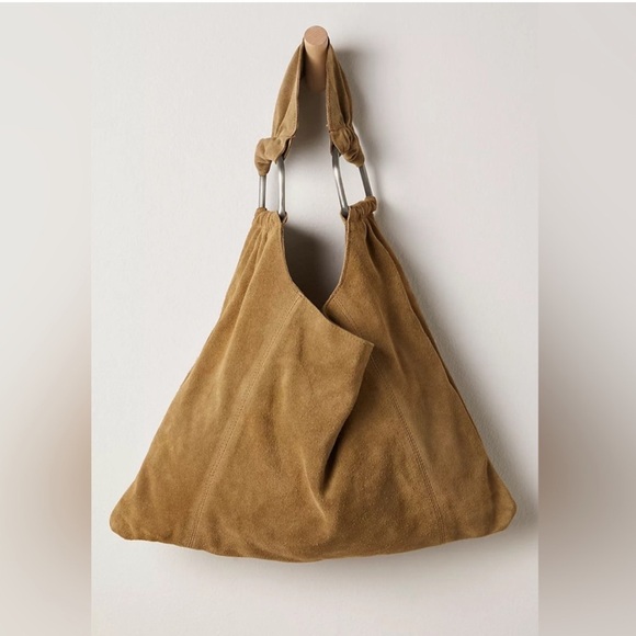 Free People Handbags - Free People bobbi slouch purse